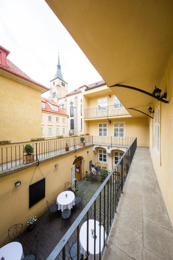 Boheme Old Town Square Apartment Prag